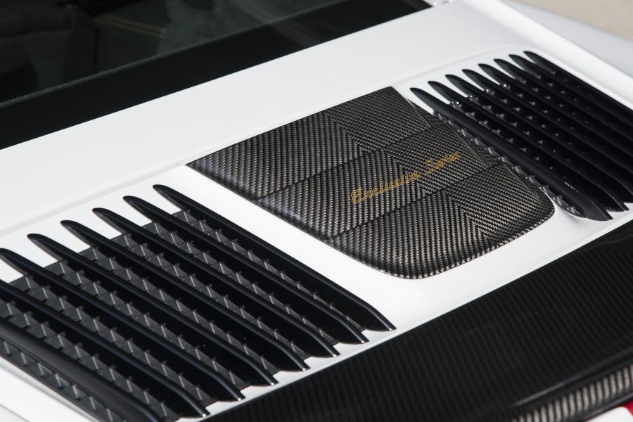 Детали экстерьера Porsche 911 Turbo S Exclusive Series (991) 2017 года  (фото 36 из 70)